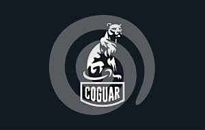 The image of a coguar or panter.